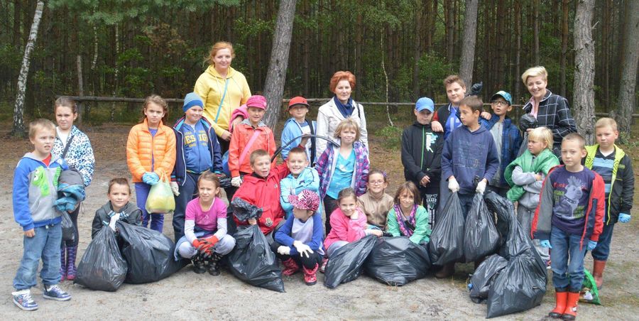 Dunowo sprzata wokół naszych jezior i rzek Dunowo sprzata wokół naszych jezior i rzek