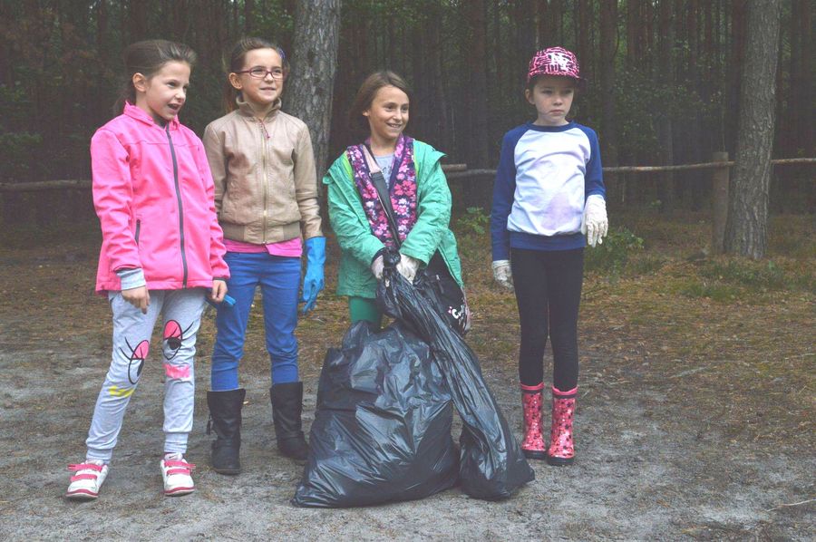Dunowo sprzata wokół naszych jezior i rzek Dunowo sprzata wokół naszych jezior i rzek