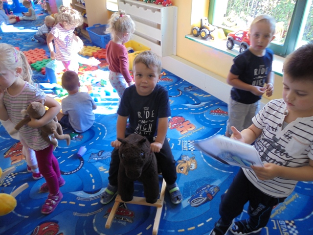 WITAMY PRZEDSZKOLE WITAMY PRZEDSZKOLE