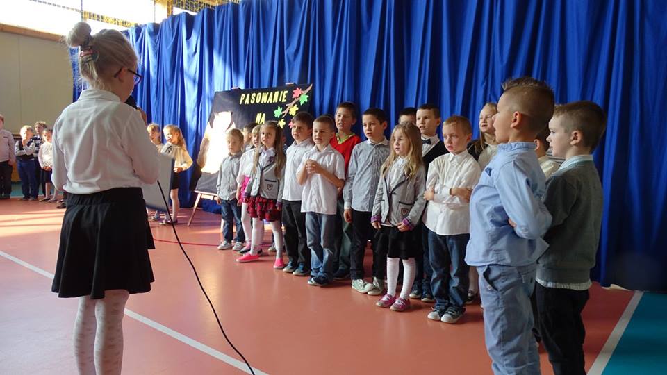 Pasowanie na Czytelnika w Konikowie Pasowanie na Czytelnika w Konikowie