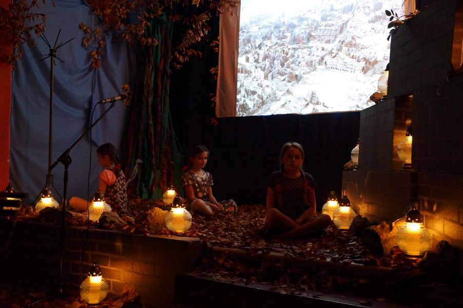 Tradycyjny wieczorek poetycki w Szkole Podstawowej w Dunowie Tradycyjny wieczorek poetycki w Szkole Podstawowej w Dunowie