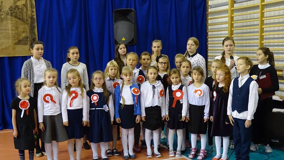 Narodowe Święto Niepodległości w SP Konikowo Narodowe Święto Niepodległości w SP Konikowo