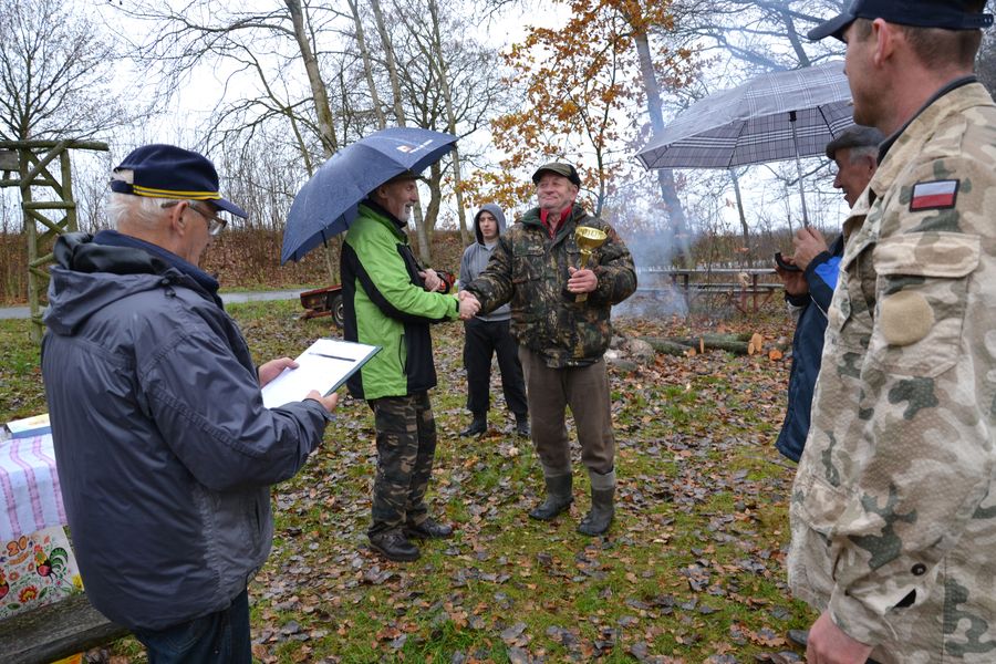 Puchar Wójta w zawodach wędkarskich Puchar Wójta w zawodach wędkarskich