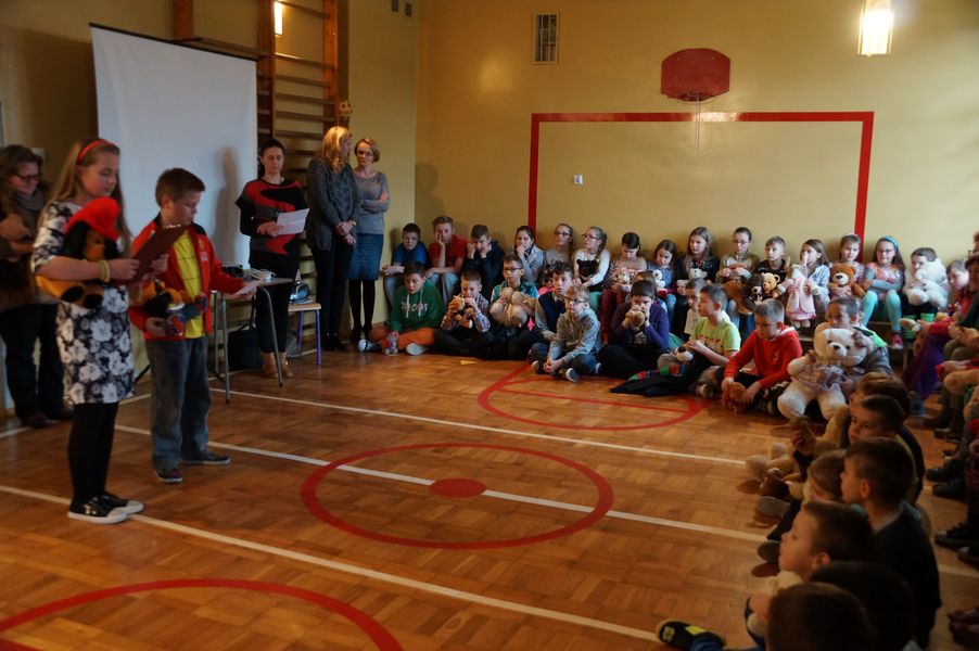 Dnia Pluszowego Misia