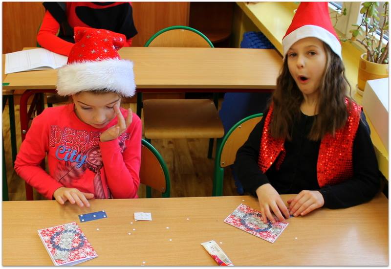 Warsztaty scrapbookingu w kl. 2 i 3 w SP Dunowo