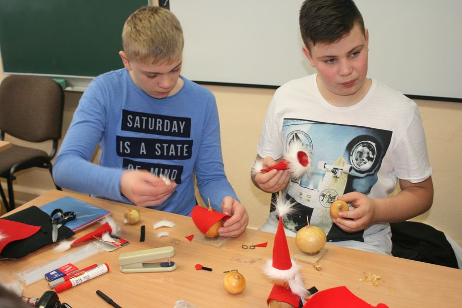 Nietypowe zajęcia techniki w Szkole Podstawowej w Konikowie