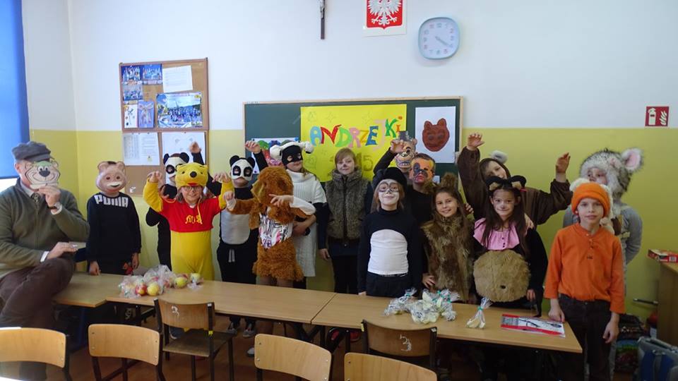 „Misiowe” Andrzejki w Szkole Podstawowej w Konikowie „Misiowe” Andrzejki w Szkole Podstawowej w Konikowie