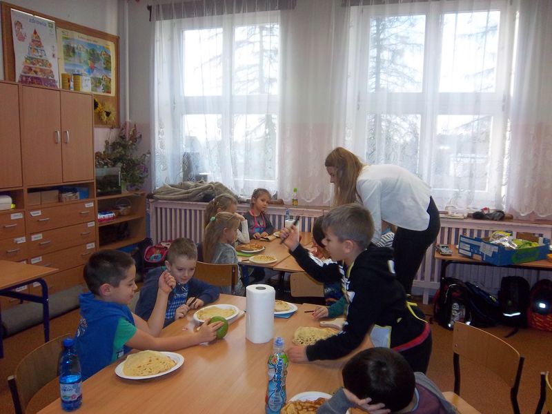 „Zdrowe - nietrudne” w Szkole Podstawowej w Konikowie 