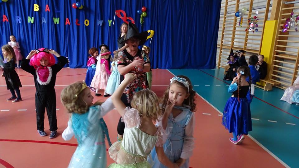 zabawa karnawałowa zabawa karnawałowa
