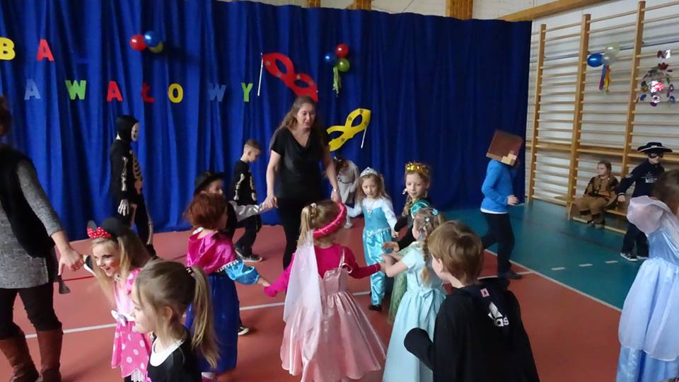 zabawa karnawałowa zabawa karnawałowa