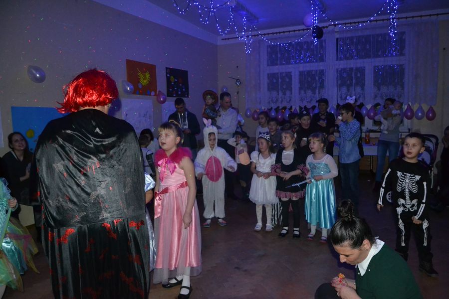 bal karnawałowy w Niedalinie