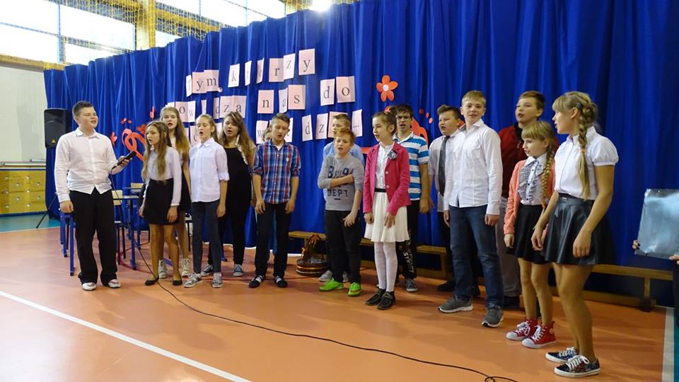Dzień Edukacji Narodowej w Szkole Podstawowej im. W. Szymborskiej w Konikowie