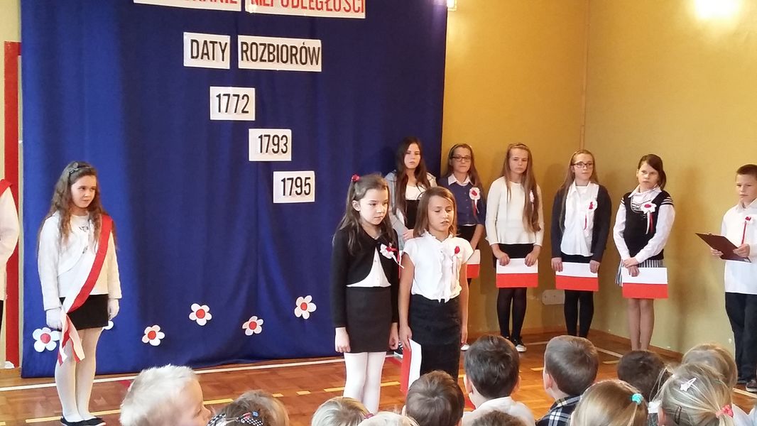 Narodowe Święto Niepodległości w SP w Dunowie