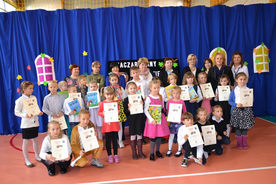 „Zaczarowany świat wierszy Danuty Wawiłow” - III Międzyszkolny Konkurs Recytatorski w Konikowie