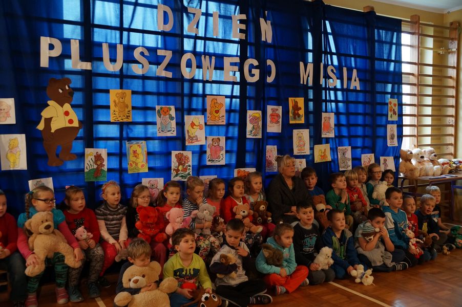 Dnia Pluszowego Misia